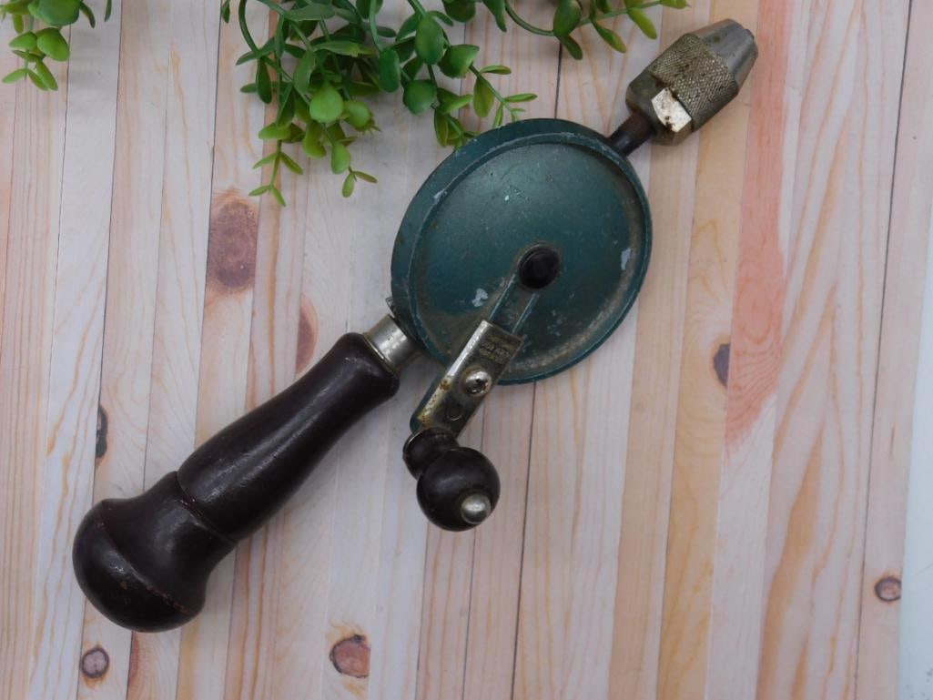 Vintage Craftsman Hand Drill DD9-423 (1 of 4)