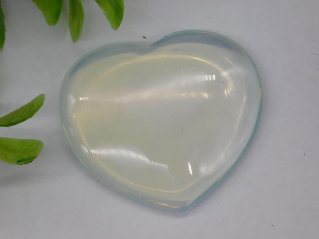 OPALITE HEART ROCK STONE LAPIDARY SPECIMEN: OPALITE HEART ROCK STONE LAPIDARY SPECIMEN