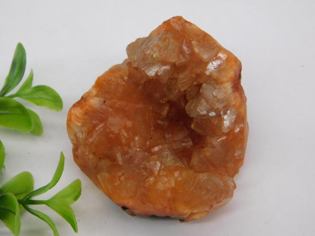 ORANGE MINERAL SPECIMEN ROCK STONE LAPIDARY SPECIMEN (1 of 3)