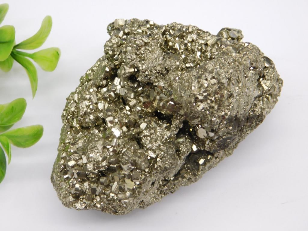 PYRITE ROCK STONE LAPIDARY SPECIMEN: PYRITE ROCK STONE LAPIDARY SPECIMEN