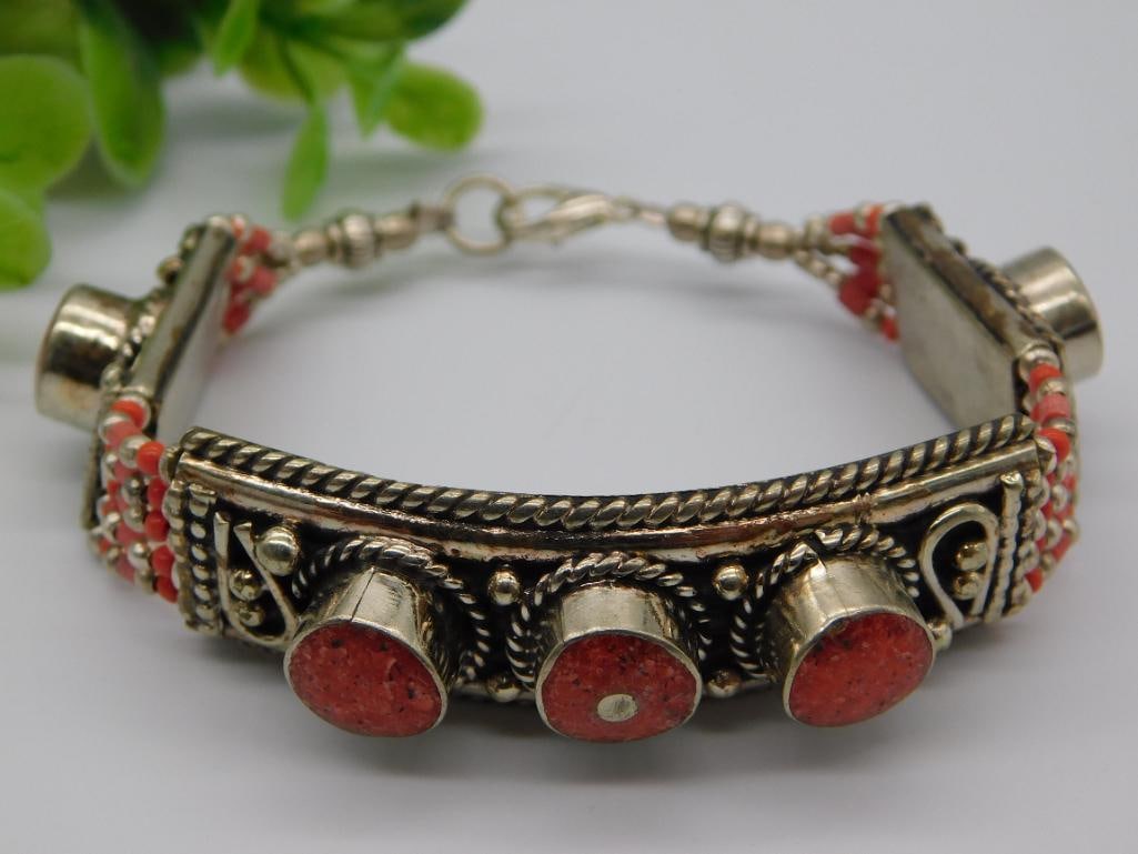 RED CORAL BRACELET ROCK STONE LAPIDARY SPECIMEN: RED CORAL BRACELET ROCK STONE LAPIDARY SPECIMEN