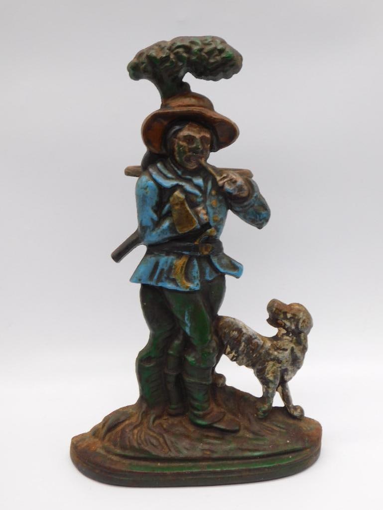 ANTIQUE CAST IRON DOORSTOP WOODSMAN WITH DOG (1 of 2)