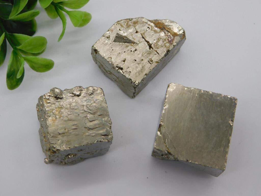 NATURAL FORMATION SPANISH PYRITE CUBES ROCK STONE LAPIDARY SPECIMEN (1 of 2)