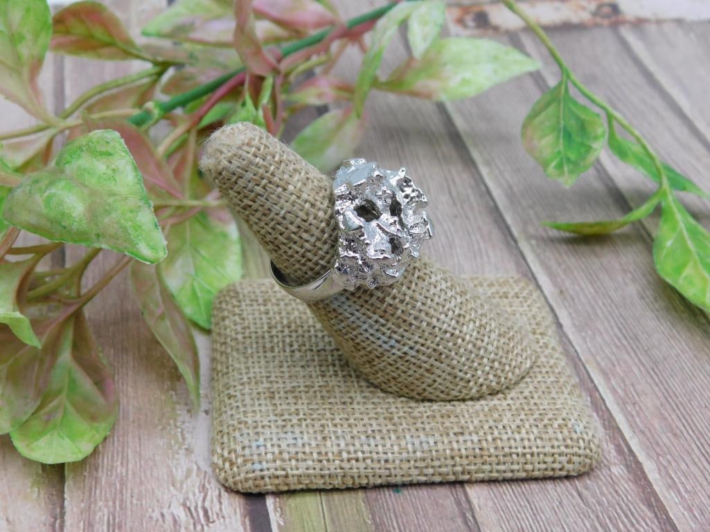 HAMMERED SILVER TONE RING - 2
