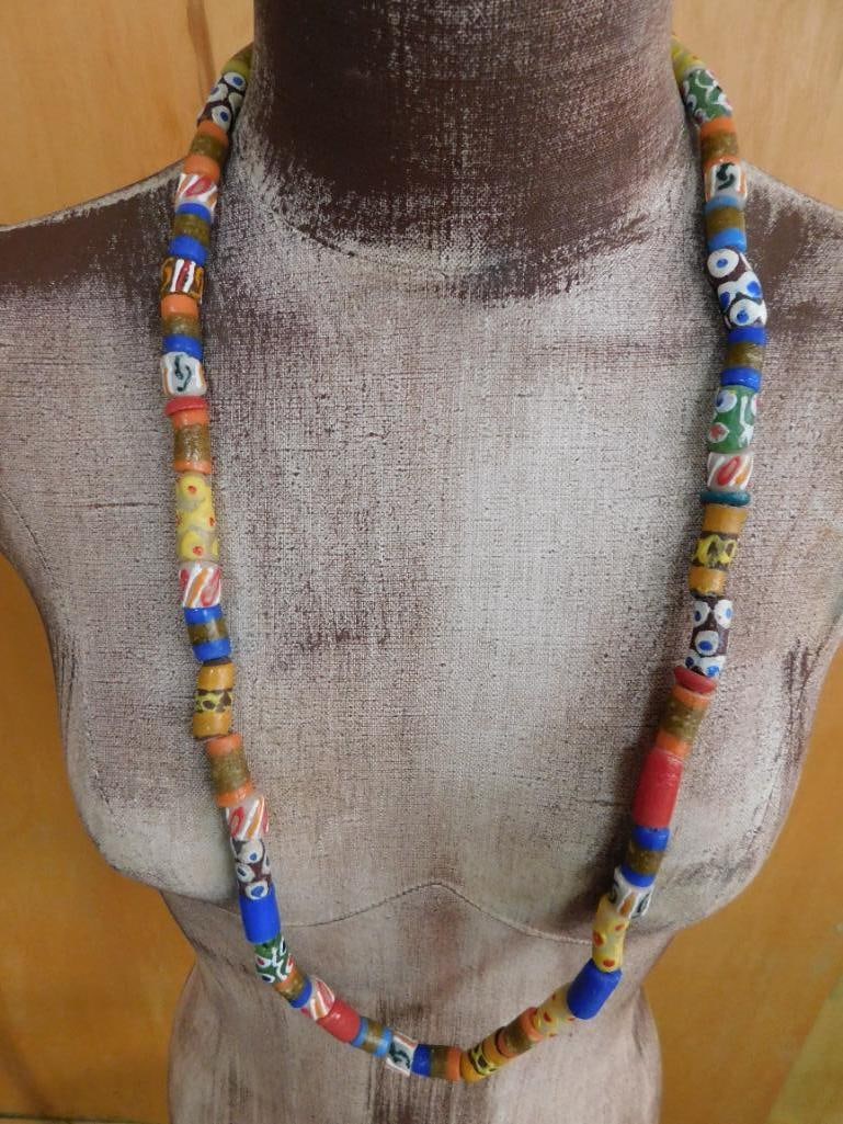 AFRICAN TRADE BEADS ROCK STONE LAPIDARY SPECIMEN (1 of 4)