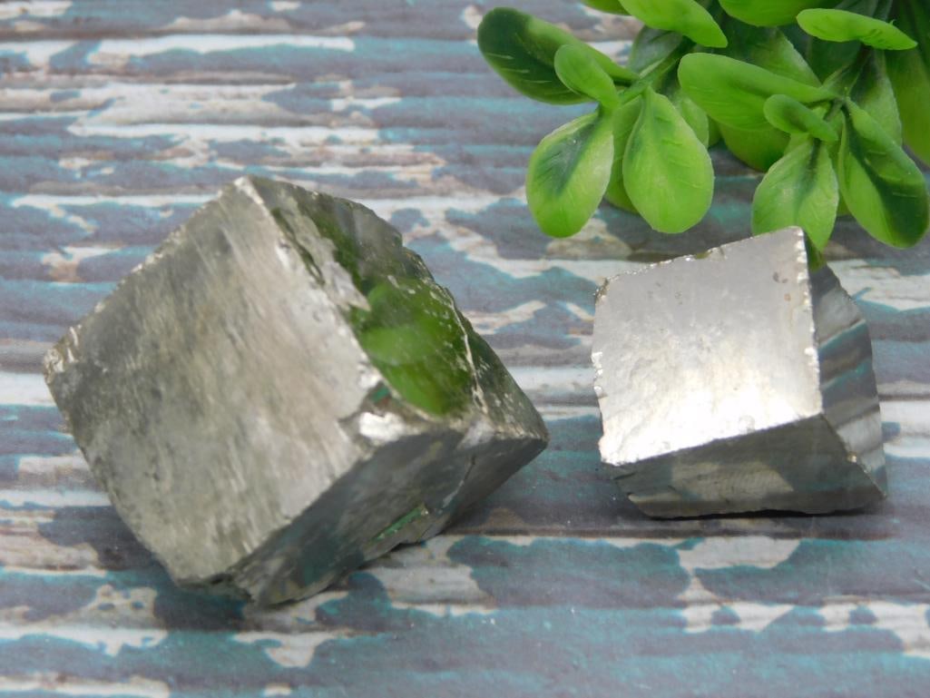 ILLUSTRIOUS SPANISH PYRITE CUBE ROCK STONE LAPIDARY SPECIMEN (1 of 2)