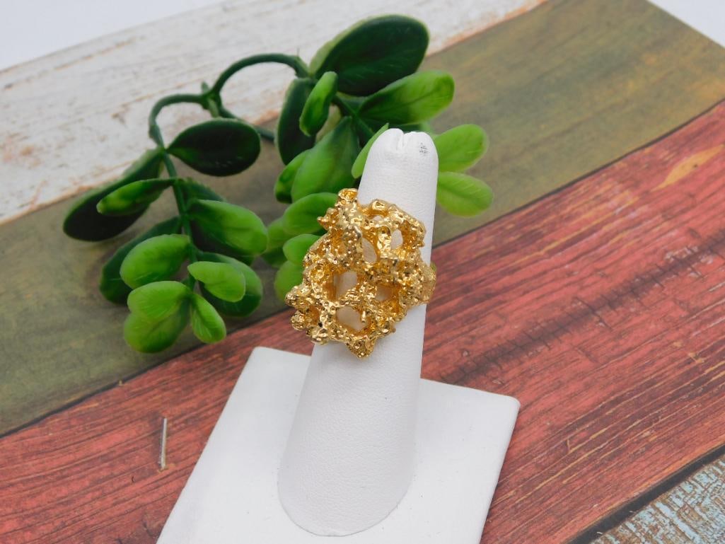 HAMMERED GOLD TONE RING - 3