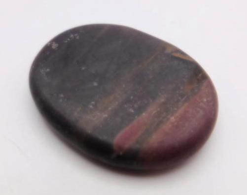 NETWORK JASPER ROCK STONE LAPIDARY SPECIMEN (1 of 2)