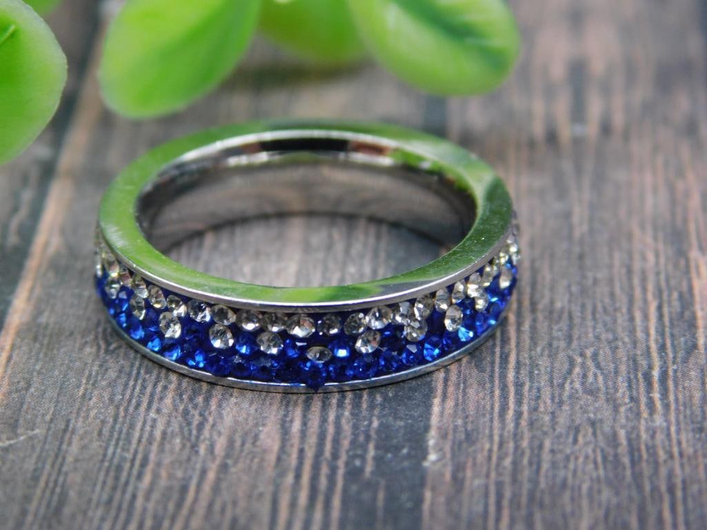 STONE RING ROCK STONE LAPIDARY SPECIMEN: STONE RING ROCK STONE LAPIDARY SPECIMEN