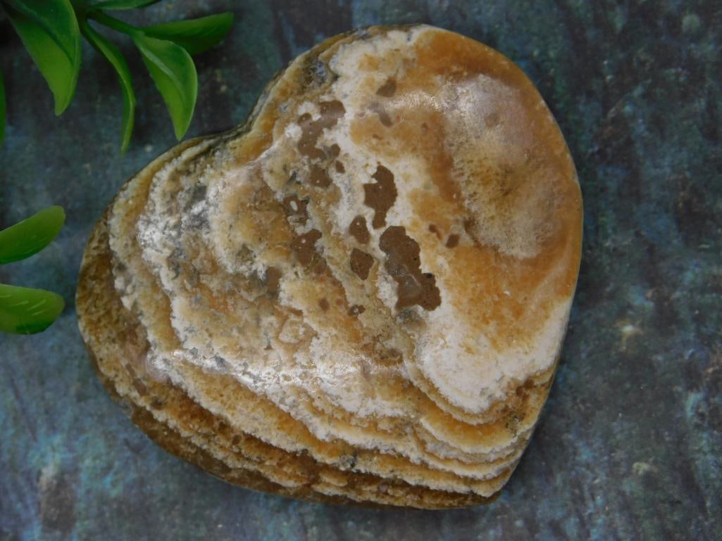 Heart-Shaped Banded Onyx Stone with Patterns ROCK STONE LAPIDARY SPECIMEN (1 of 2)