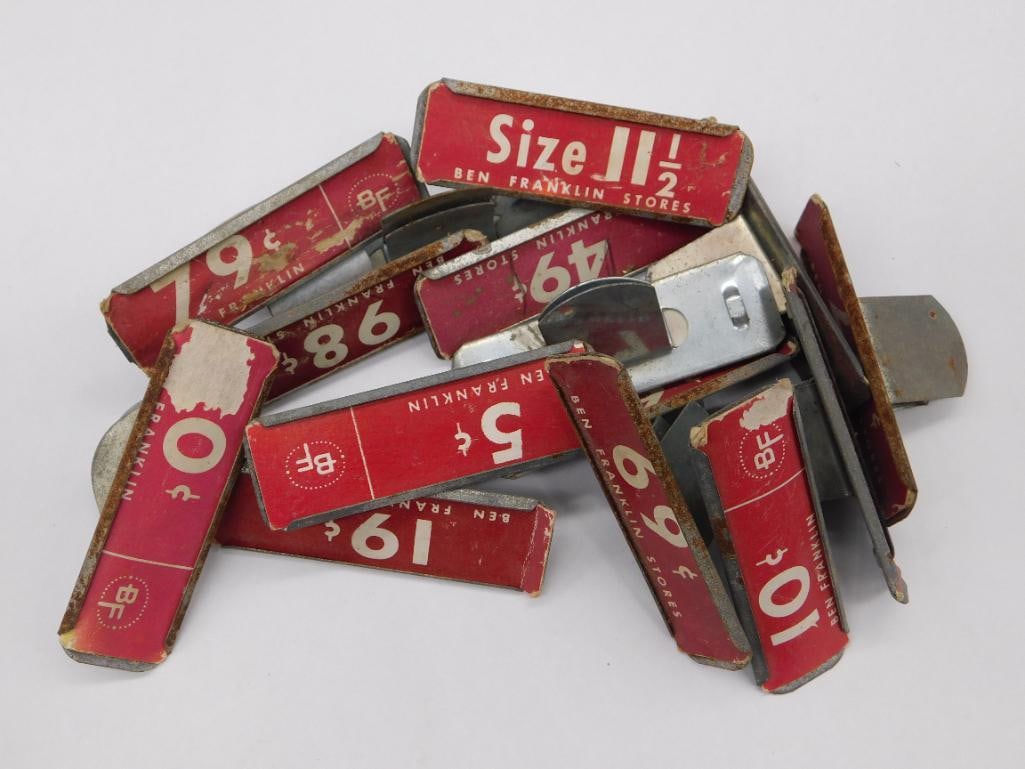 A BEN FRANKLIN FIVE-AND-DIME STORE SHELF PRICE TAG HOLDERS VINTAGE ANTIQUE (1 of 2)