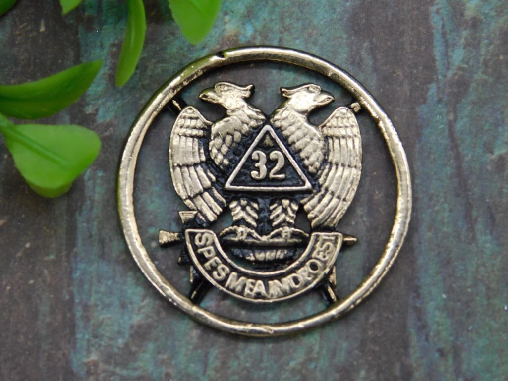 CUT COIN COLLECTIBLE (1 of 2)