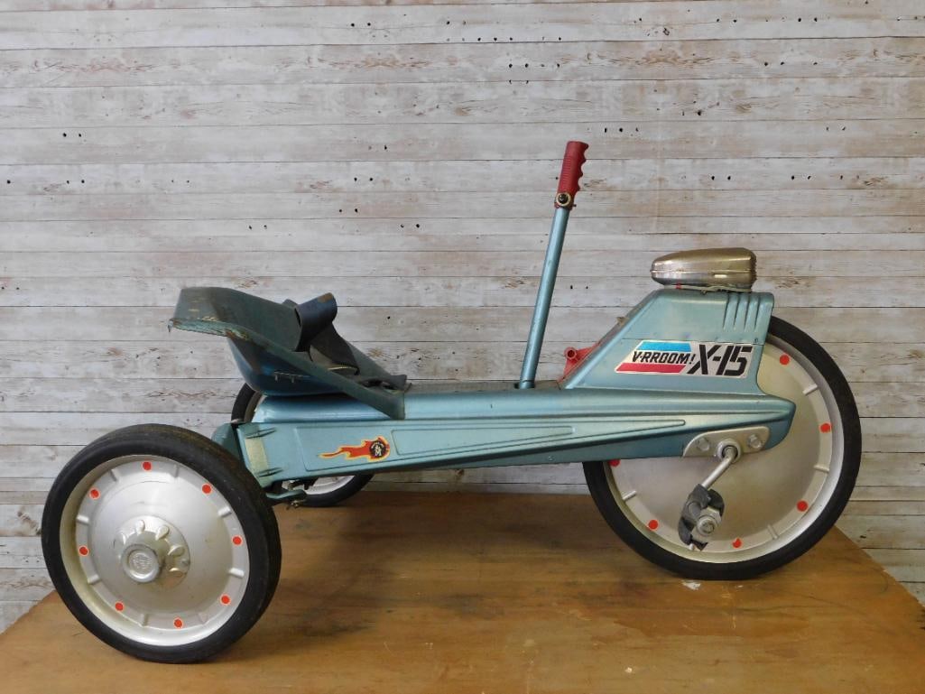 1960S MATTEL V-RROOM X-15 PEDAL TRICYCLE VINTAGE RIDE ON TOY (1 of 8)