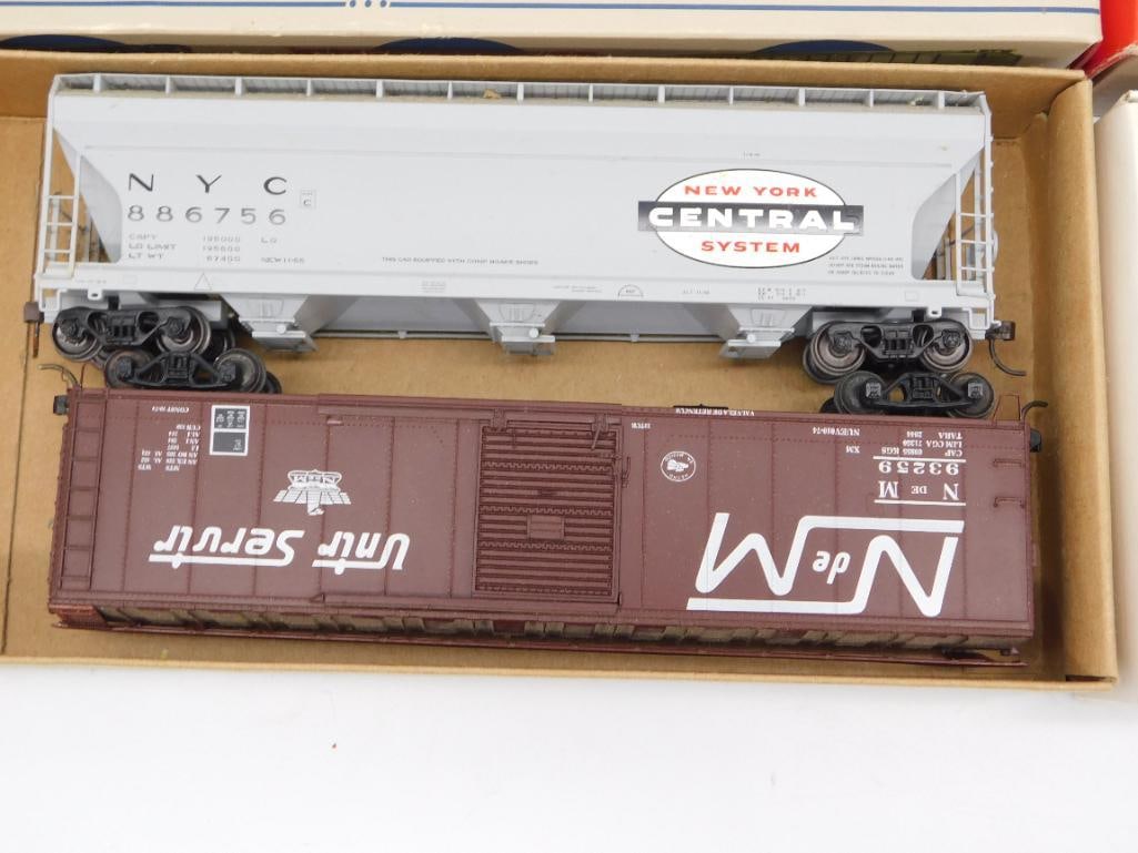 WALTHERS VINTAGE MODEL TRAIN KIT - 3