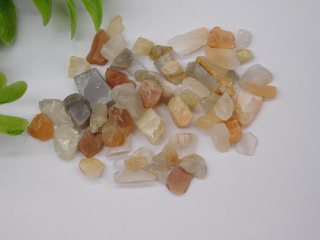 RAINBOW MOONSTONE GEMSTONES ROCK STONE LAPIDARY SPECIMEN: RAINBOW MOONSTONE GEMSTONES ROCK STONE LAPIDARY SPECIMEN