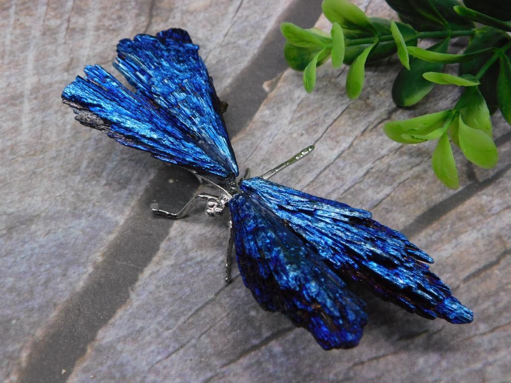 B BLUE KYANITE DRAGONFLY ROCK STONE LAPIDARY SPECIMEN (1 of 3)