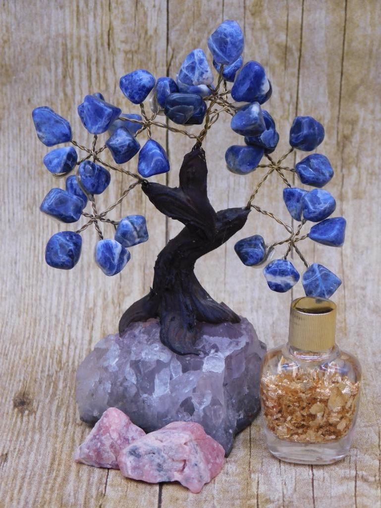 MIXED LOT ROCK STONE LAPIDARY SPECIMEN: MIXED LOT ROCK STONE LAPIDARY SPECIMEN