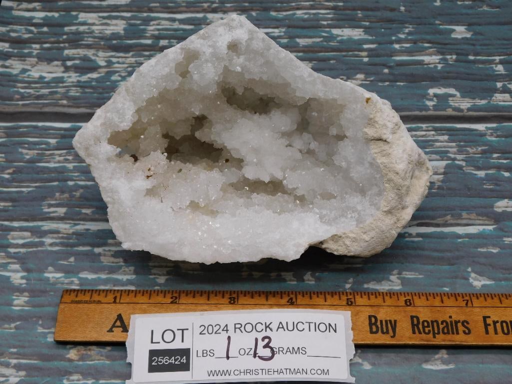 GEODE ROCK STONE LAPIDARY SPECIMEN - 2