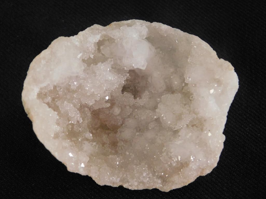 GEODE ROCK STONE LAPIDARY SPECIMEN (1 of 2)