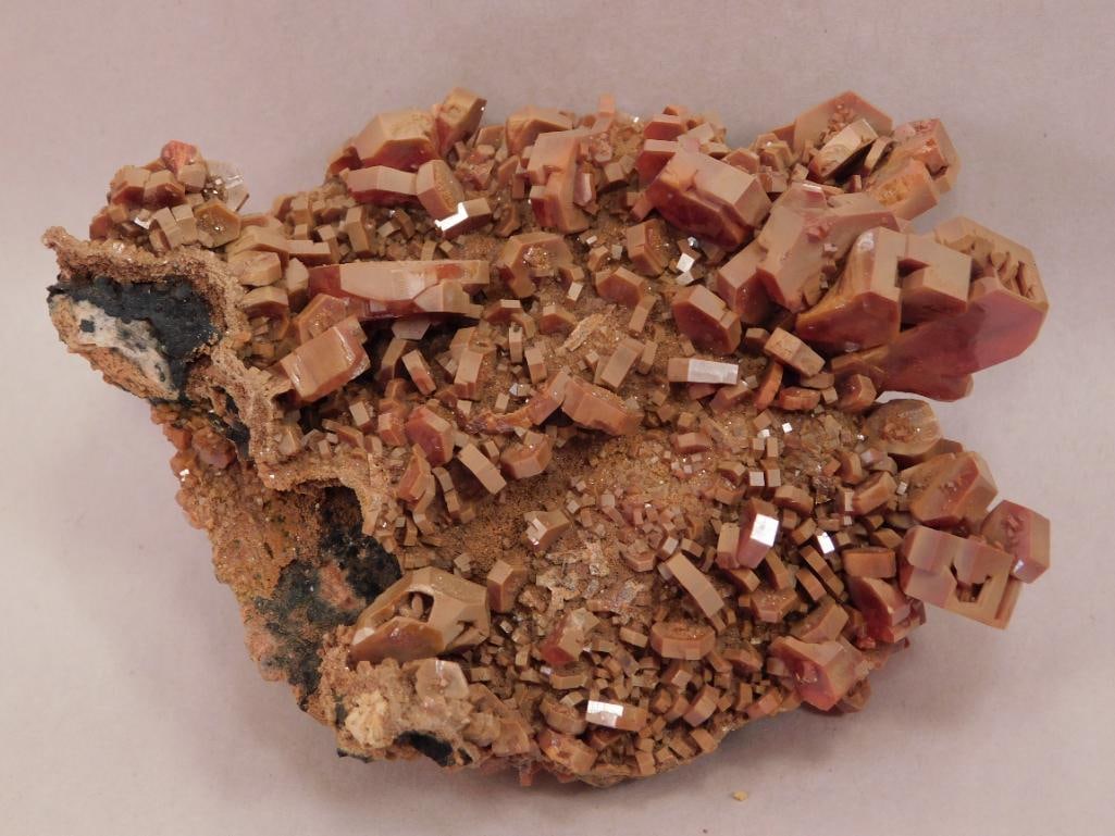 VANADINITE ROCK STONE LAPIDARY SPECIMEN: VANADINITE ROCK STONE LAPIDARY SPECIMEN