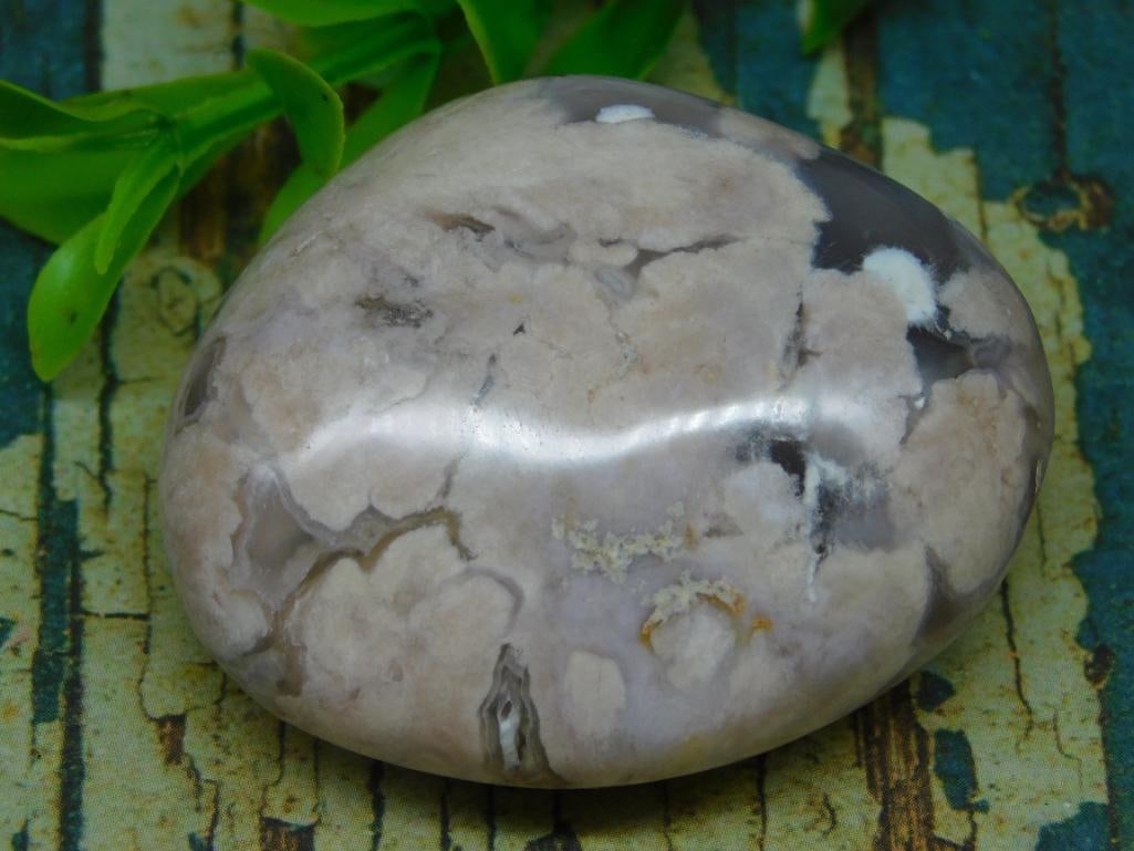 HATMANS FLOWER PETAL AGATE ROCK STONE LAPIDARY SPECIMEN (1 of 2)