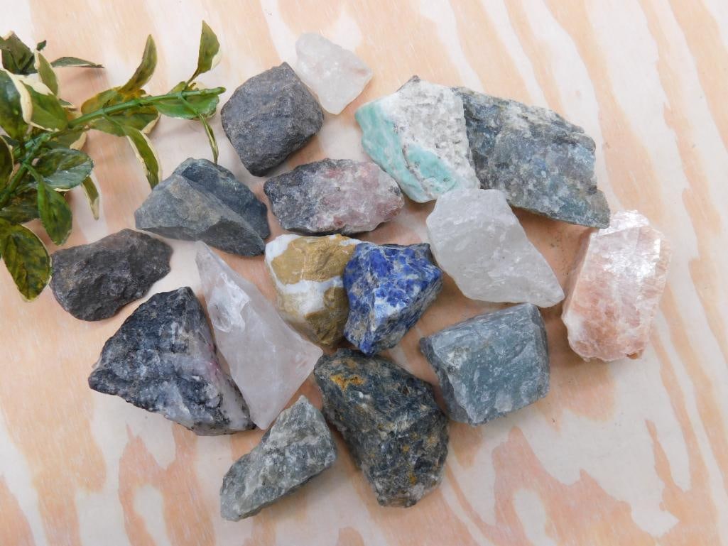 MIXED ROUGH ROCK ROCK STONE LAPIDARY SPECIMEN: MIXED ROUGH ROCK ROCK STONE LAPIDARY SPECIMEN