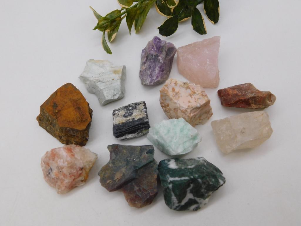 MIXED ROUGH ROCK ROCK STONE LAPIDARY SPECIMEN: MIXED ROUGH ROCK ROCK STONE LAPIDARY SPECIMEN