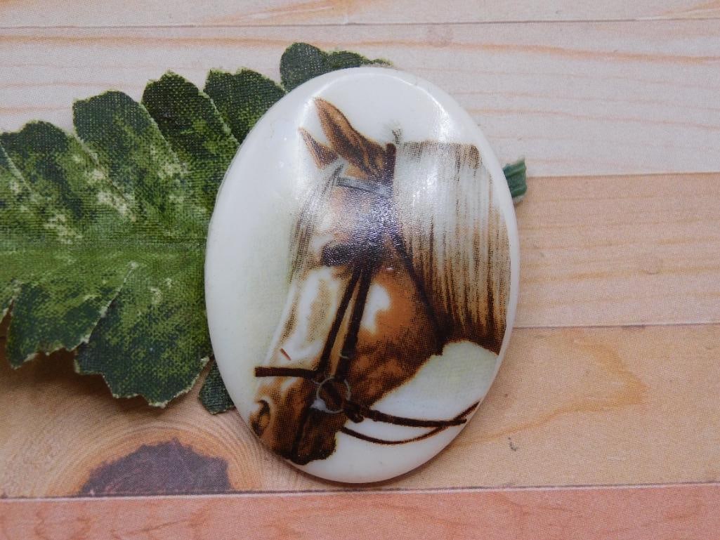 HORSE CABOCHON ROCK STONE LAPIDARY SPECIMEN: HORSE CABOCHON ROCK STONE LAPIDARY SPECIMEN