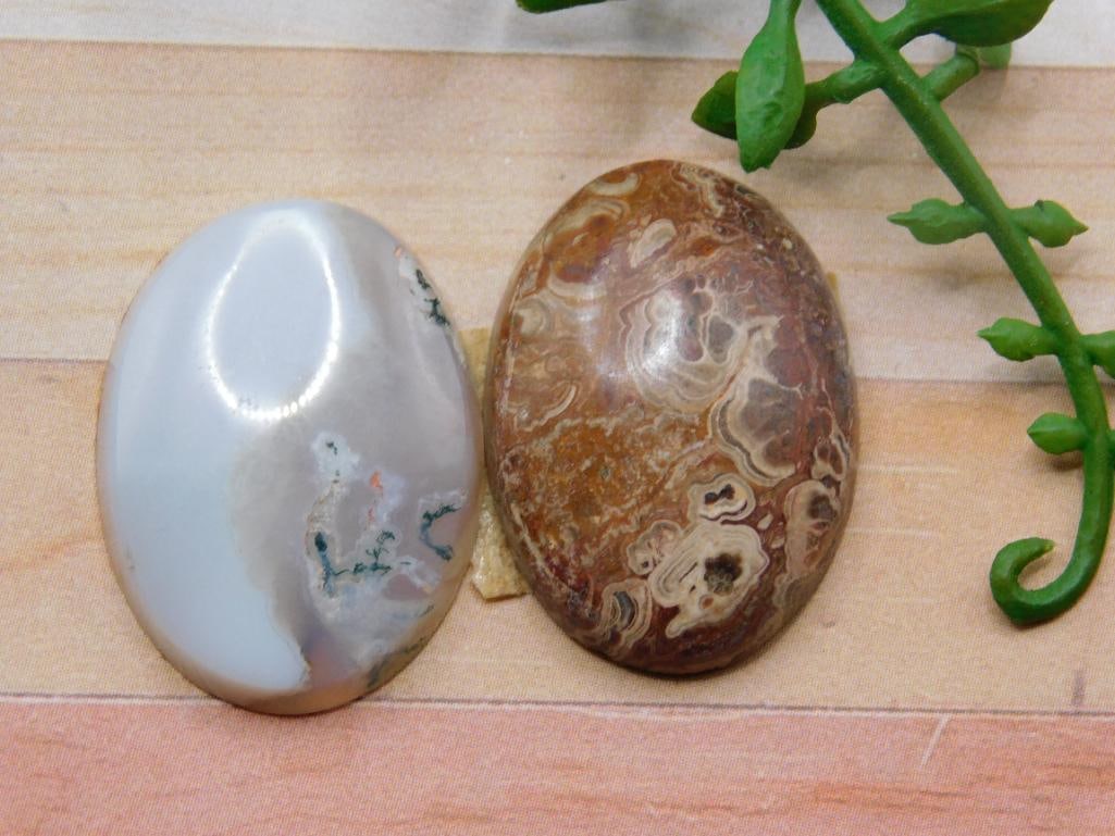 CABOCHONS ROCK STONE LAPIDARY SPECIMEN: CABOCHONS ROCK STONE LAPIDARY SPECIMEN