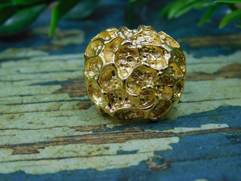 GOLD CLUSTER RING ROCK STONE LAPIDARY SPECIMEN: GOLD CLUSTER RING ROCK STONE LAPIDARY SPECIMEN