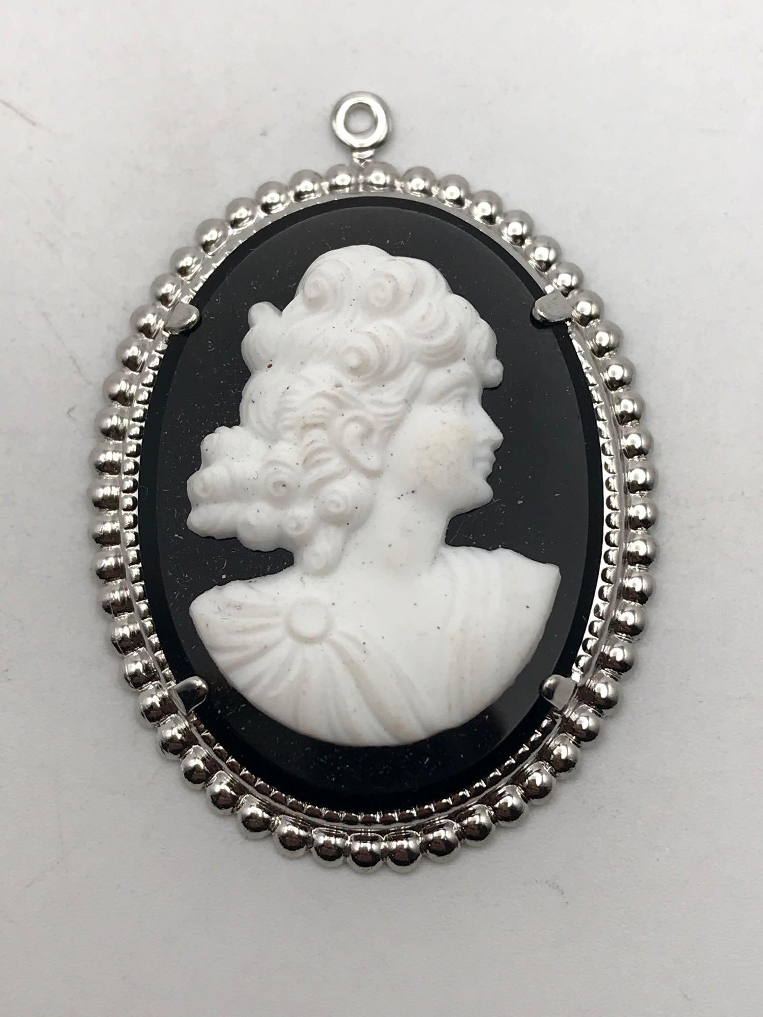 JEWELRY ROCK STONE LAPIDARY SPECIMEN: JEWELRY ROCK STONE LAPIDARY SPECIMEN