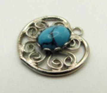 TURQUENITE HEART PENDANT ROCK STONE LAPIDARY SPECIMEN: TURQUENITE HEART PENDANT ROCK STONE LAPIDARY SPECIMEN