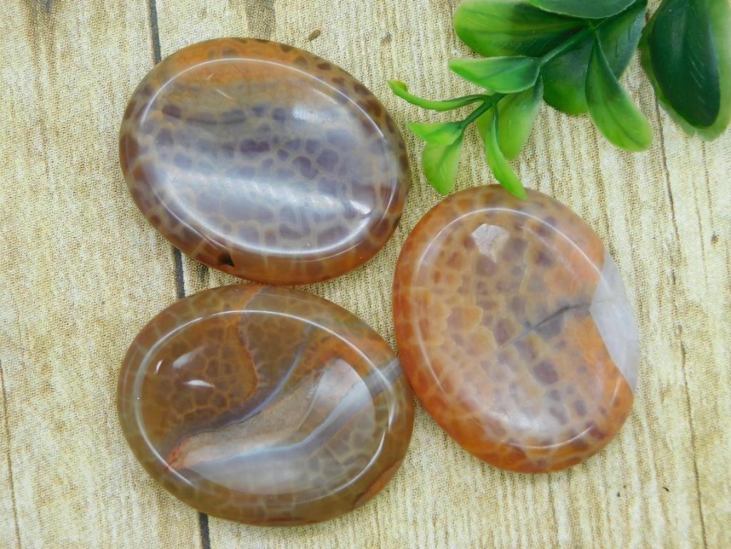 FIRE AGATE WORRY STONES ROCK STONE LAPIDARY SPECIMEN: FIRE AGATE WORRY STONES ROCK STONE LAPIDARY SPECIMEN
