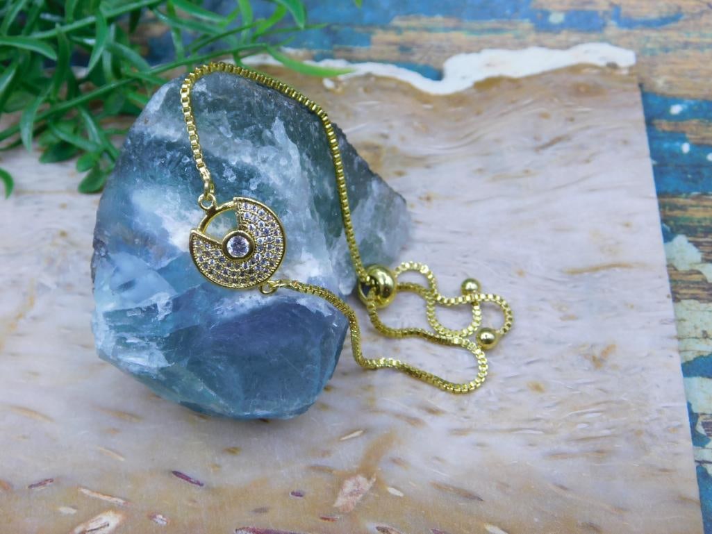 GENUINE STONE ADJUSTABLE BRACELET ROCK STONE LAPIDARY SPECIMEN: GENUINE STONE ADJUSTABLE BRACELET ROCK STONE LAPIDARY SPECIMEN