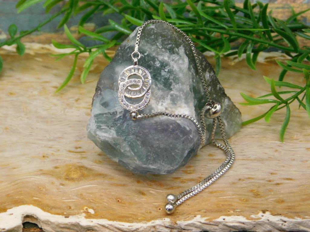 GENUINE STONE ADJUSTABLE BRACELET ROCK STONE LAPIDARY SPECIMEN: GENUINE STONE ADJUSTABLE BRACELET ROCK STONE LAPIDARY SPECIMEN