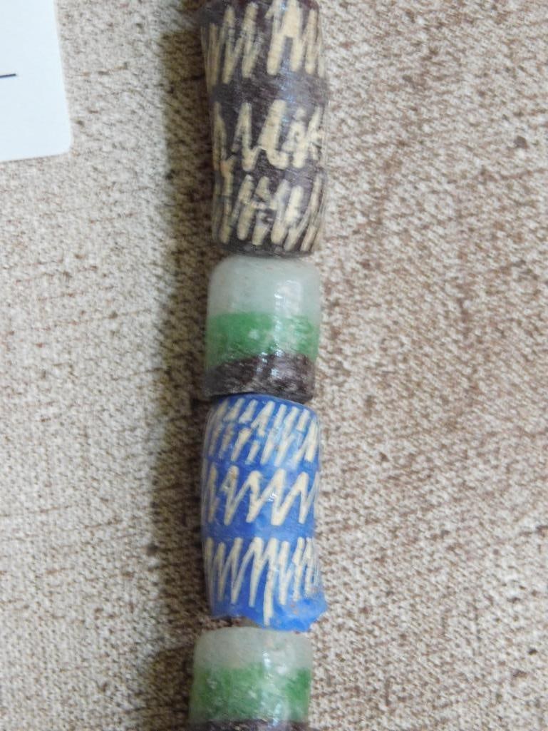 HAND PAINTED AFRICAN TRADE BEAD NECKLACE - 2