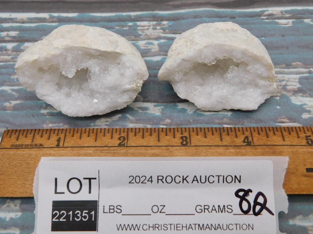 GEODE ROCK STONE LAPIDARY SPECIMEN - 2