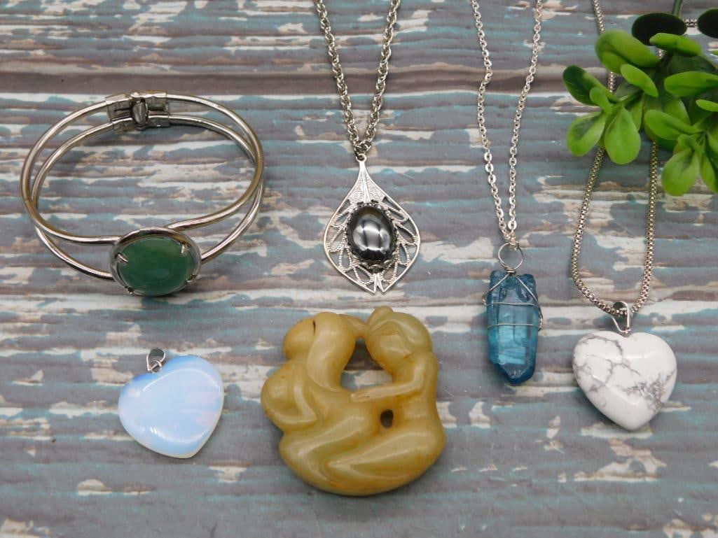 MIXED JEWELRY LOT ROCK STONE LAPIDARY SPECIMEN: MIXED JEWELRY LOT ROCK STONE LAPIDARY SPECIMEN