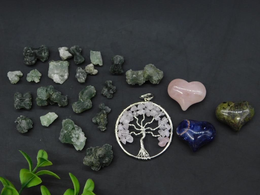 MIXED LOT ROCK STONE LAPIDARY SPECIMEN: MIXED LOT ROCK STONE LAPIDARY SPECIMEN