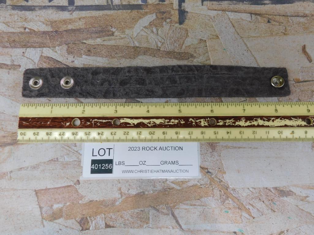 COWHIDE CUFF BRACELET - 2