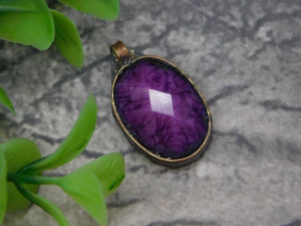 STONE PENDANT ROCK STONE LAPIDARY SPECIMEN (1 of 2)