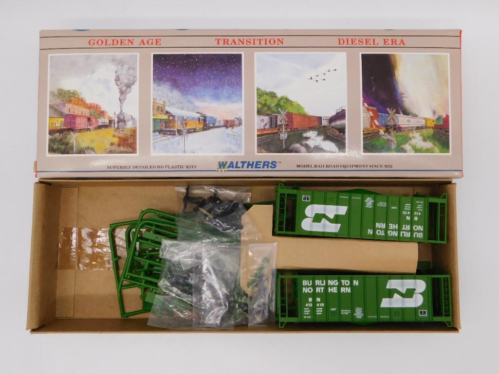 VINTAGE MODEL TRAIN KIT BURLINGTON NORTHERN (1 of 4)