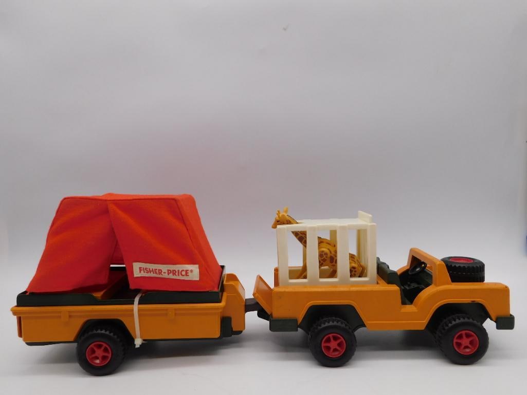 1975 FISHER-PRICE ADVENTURE PEOPLE WILD ANIMAL SAFARI SET (1 of 4)
