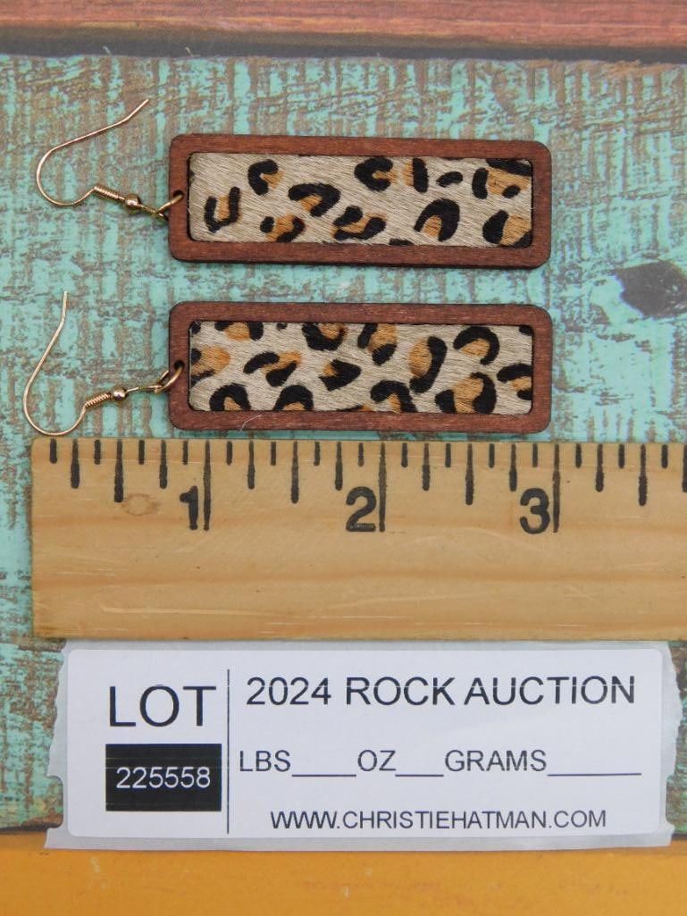 COSTUME JEWELRY EARRINGS - 2
