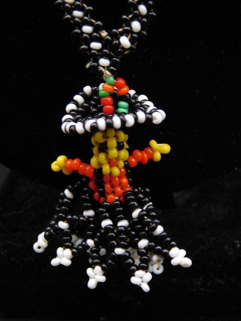 SEED BEAD NECKLACE: WELCOME TO HATMAN AUCTIONS! SPECIAL NOTICE: Please see photos for measurements and descriptions. ***Yes, we have in house shipping with MANY REPEAT CUSTOMERS because of our streamlined service.