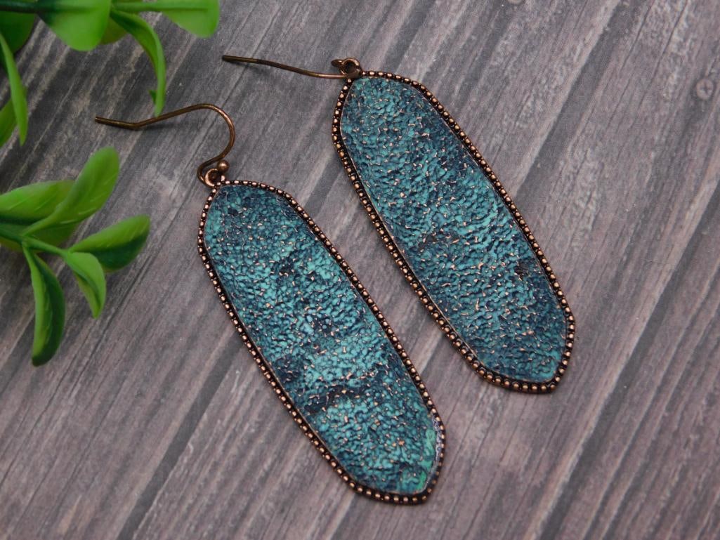 FASHION EARRINGS (1 of 2)