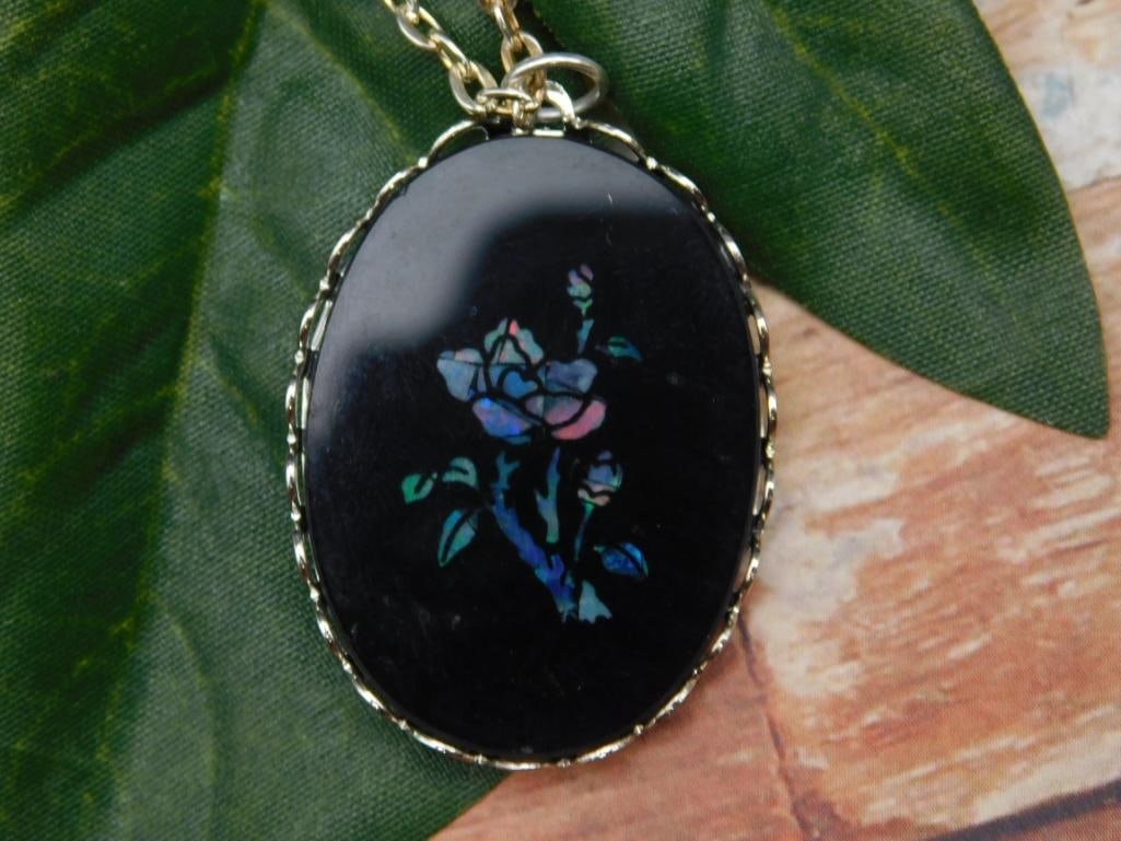 SPECIAL JEWELRY SALE! SEE PHOTOS FOR DETAILS: WELCOME TO HATMAN AUCTIONS! SPECIAL NOTICE: Please see photos for measurements and descriptions. ***Yes, we have in house shipping with MANY REPEAT CUSTOMERS because of our streamlined service. ****We
