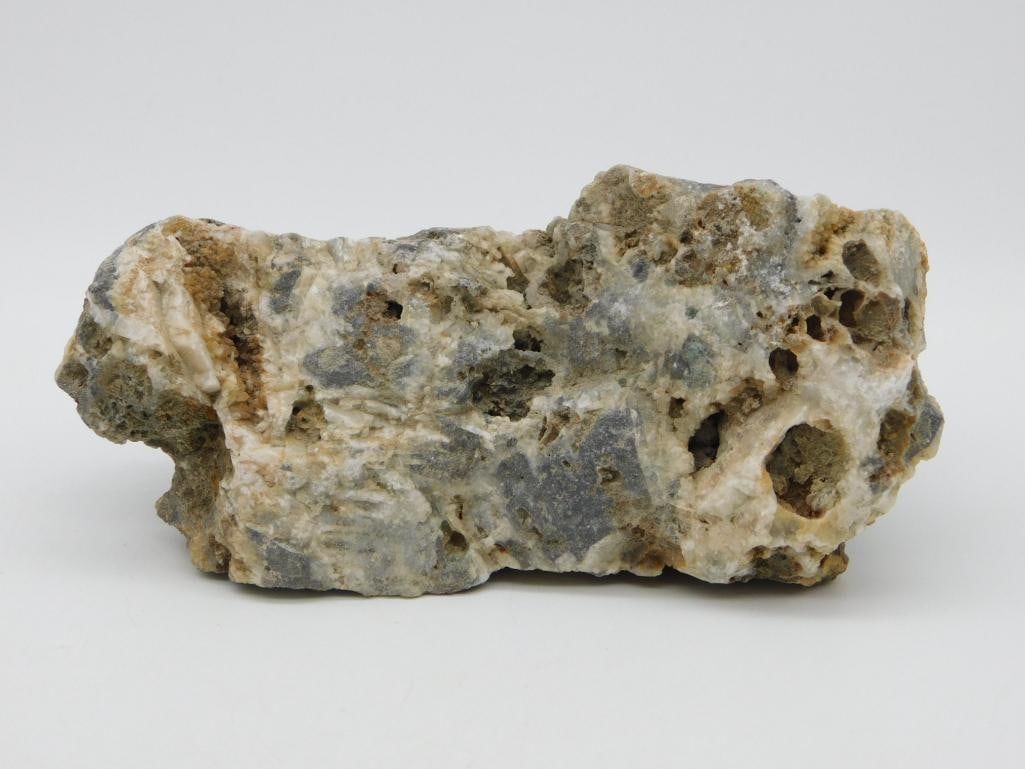 ROCK STONE LAPIDARY SPECIMEN: WELCOME TO HATMAN AUCTIONS! SPECIAL NOTICE: Please see photos for measurements and descriptions. ***Yes, we have in house shipping with MANY REPEAT CUSTOMERS because of our streamlined service.