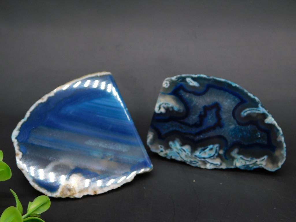 AGATES ROCK STONE LAPIDARY SPECIMEN: Agates Rock Stone Lapidary Specimen ? Authentic estate find offered in our online auction. Perfect for collectors, resellers, and enthusiasts of vintage, antiques, minerals, rocks, crystals, jewelry, 