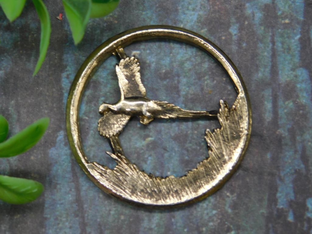 CUT COIN COLLECTIBLE VINTAGE ANTIQUE: Cut Coin Collectible Vintage Antique ? Authentic estate find offered in our online auction. Perfect for collectors, resellers, and enthusiasts of vintage, antiques, minerals, rocks, crystals, jewelry,